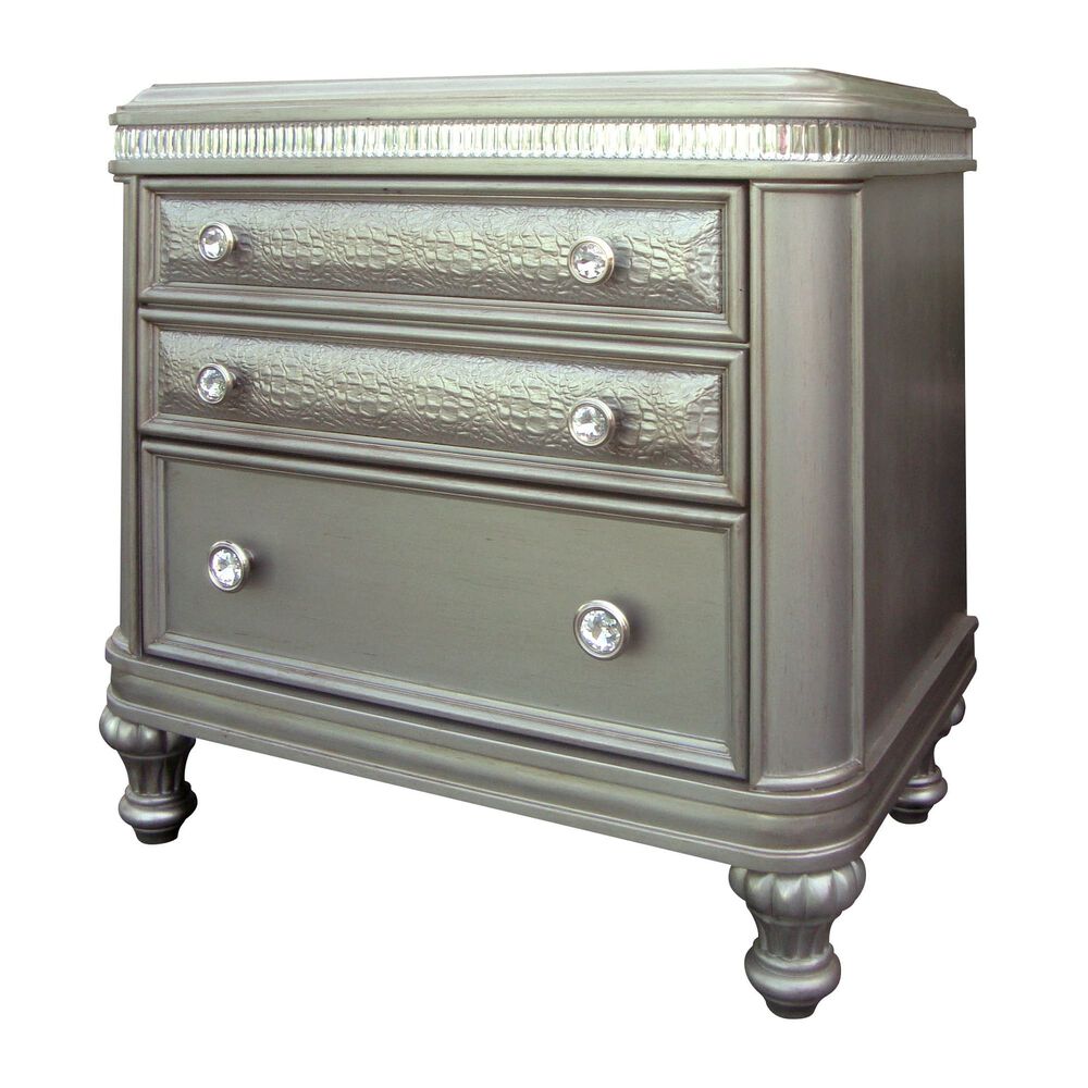 Rent To Own Riversedge Furniture 11 Piece Glam Queen Bedroom Collection With Tight Top Mattress At Aaron S Today